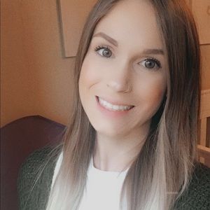 Meet your Posher, Lacie